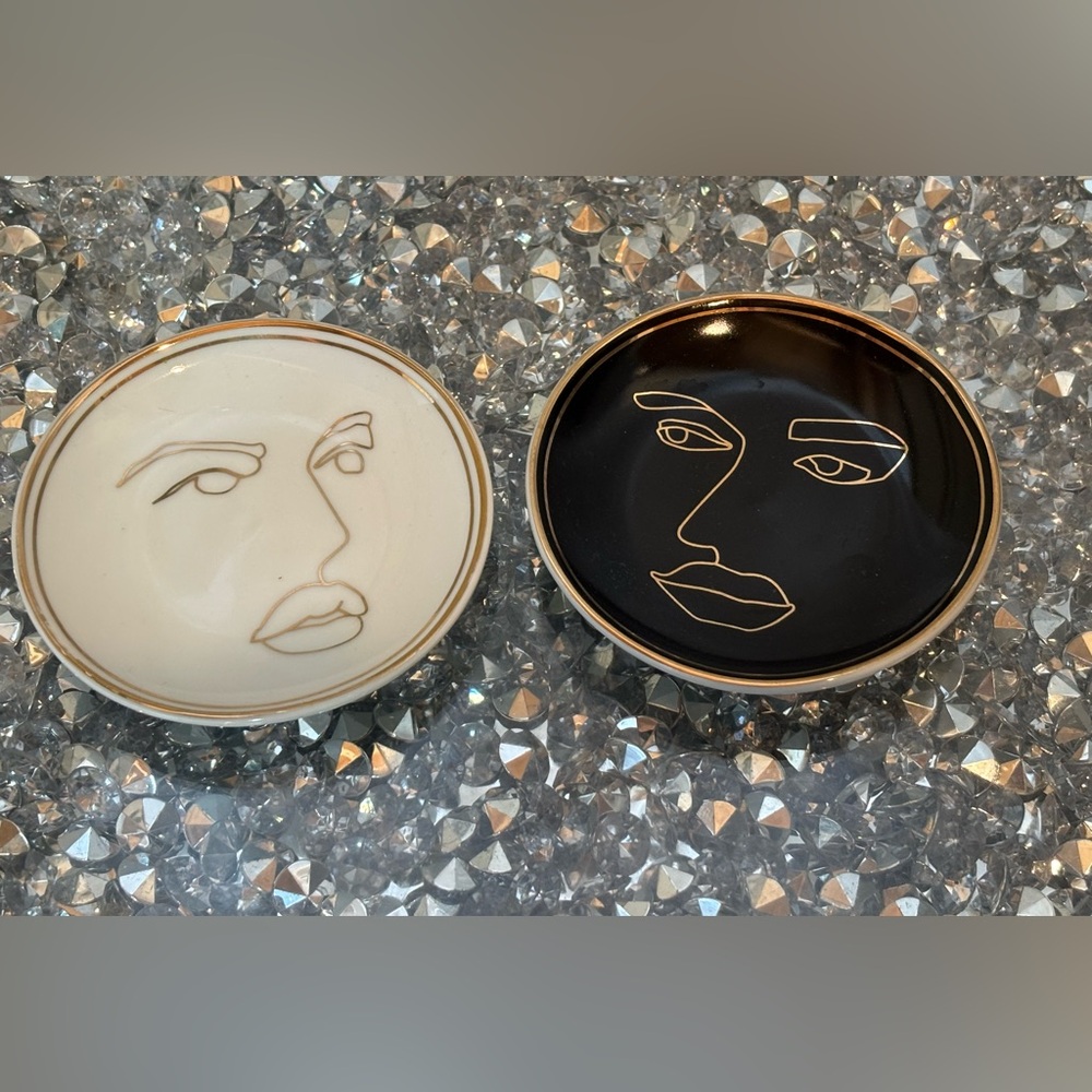 Cost Plus World Market Black and White Face Art Plates Set of 2